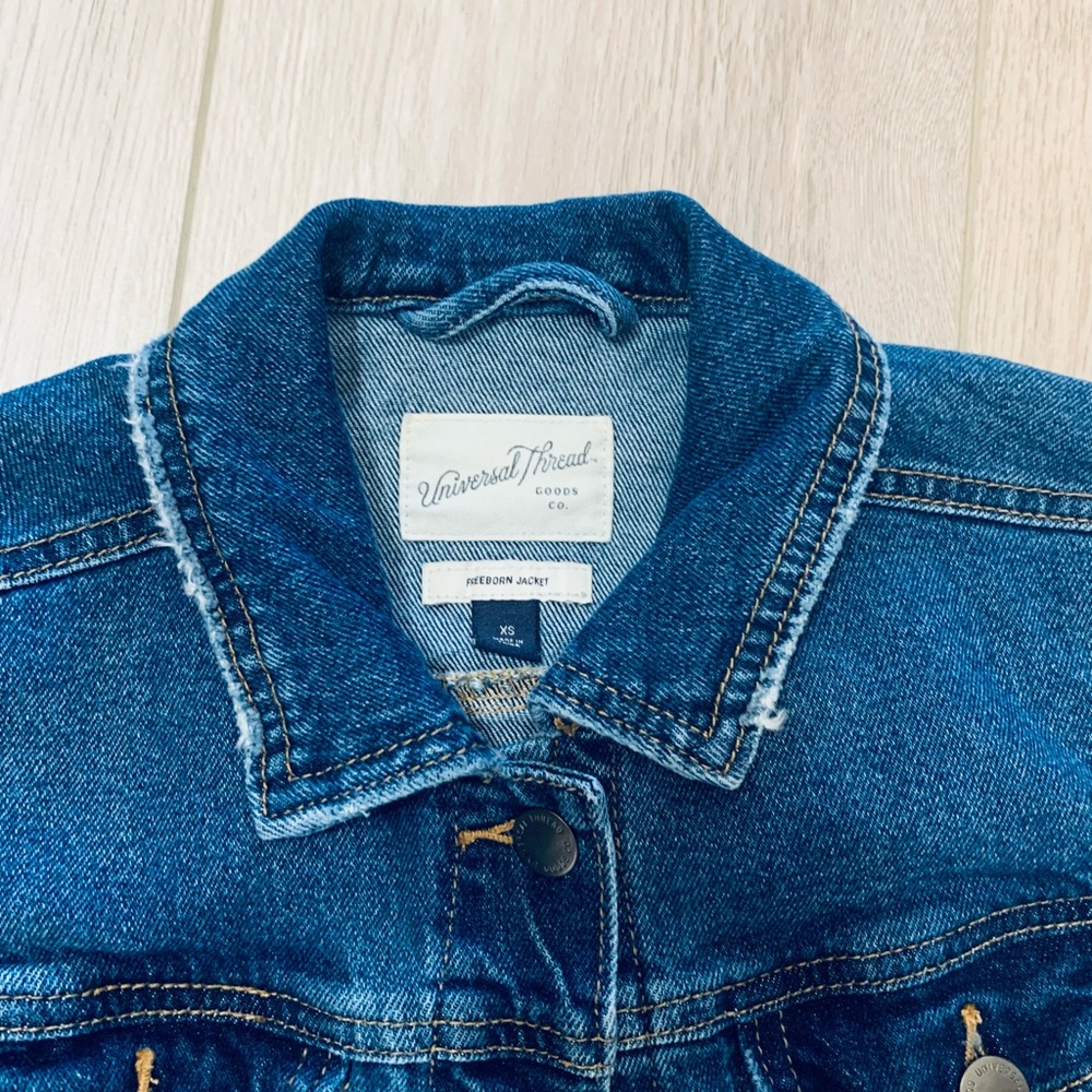 Universal Thread Jean Jacket XS - Picture 2 of 3
